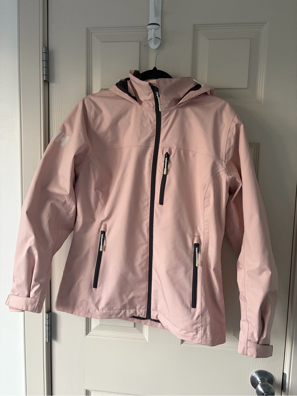 🐢 HELLY HANSEN - Pink Medium Women’s Jacket - Retails over $200 - Flaw